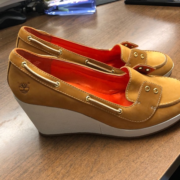 Timberland wedges. Size 8.5. NWOT - Picture 2 of 5